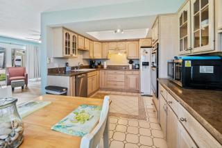 Oceanside Village C1 - 1