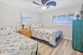 Ocean Front Comfort with Pool, Balcony & Steps to Flagler Avenue - 6