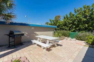 Ocean Front Comfort with Pool, Balcony & Steps to Flagler Avenue - 5