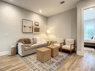 Lala at the Beach 512 - 9