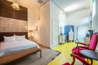 Hotel Narcissus - Room 3 - 7