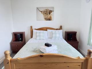 Sea Road Retreat - Great for contractors - 5