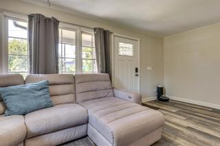 Steps to Playground Family Home in Douglasville! - 5