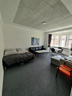 JP Room 2 - fælles køkken og bad - 2