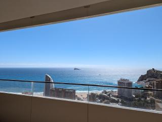 Luxury Apartment - Benidorm Beach - Sea Views, Pool & Terrace - 7