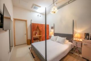 Hotel Narcissus - Room 1 - 9