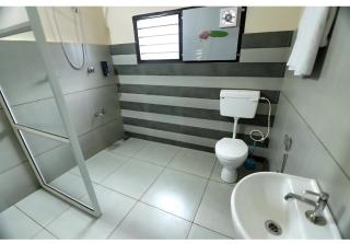 Tranquil Rest House - 3