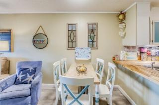 Shore Drive Serenity - Near Ocean Annies! - 3
