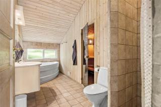 C11514-Hemmet-Tues-Drowt-4 - 5