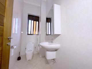 3-bedroom Spacious Munyonyo Home - 1