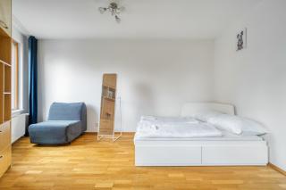 Cozy Studio Retreat near Botiče Meanders - 2