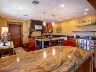 15 off Winter Deal Mansion Pet-Friendly - 8