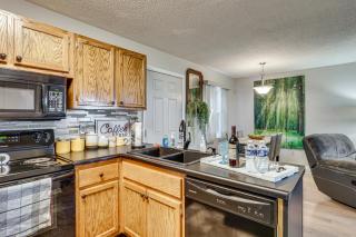 Hike, Fish and Golf Condo 5 Mi to Ozone Falls! - 6