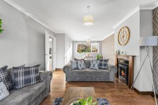 5 BD Long Stays Parking - 4