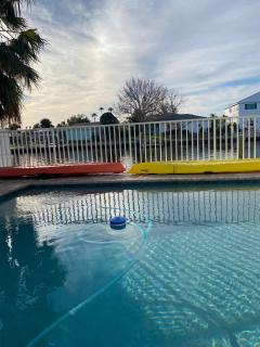 Waterfront-Direct Gulf Access-Dock-Kayaks-Pool - 9