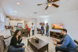 NEW - 5BR Home 20 min from Phoenix - AT - 0