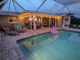 Blue Flamingo - Pool, Sunsets, Dock, Lift, Direct Gulf Access! - 0