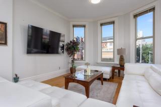 Capitol View Retreat - 2F Fast Wi-Fi Spacious - Harrisburg - 0