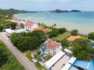 Steps to Beach Condo with Pool - 8