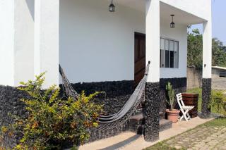 Praia, piscina, churrasco e convívio com animais - 5