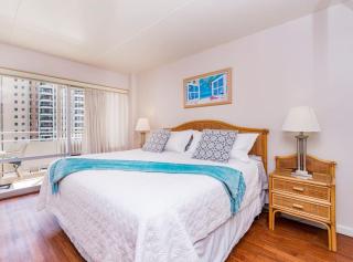1438 Ilikai collection 8- Beach Views and great value - 7