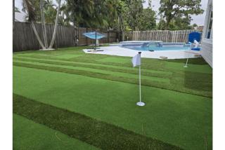 Beach Proximity Family Getaway Private Pool, Jacuzzi, Mini-Golf and Entertainment - 6