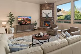 Your Personal Wellness Oasis with Red Rock Views, Private Sauna and Nearby Trails - 8