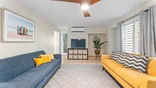 Apt 413- Walk to the beach, plaza and restaurants - 8