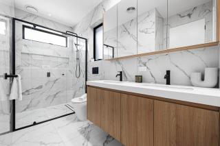 Domi rentals - The Highland House - 1