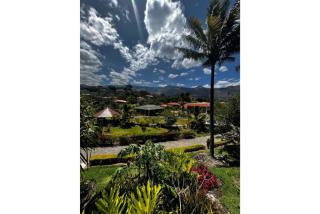 Retreat Villa with Pool, Jacuzzi, and Pet-Friendly Stay - 5