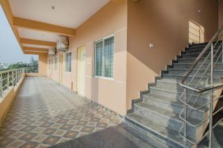 Hotel O P N K Suites - 6