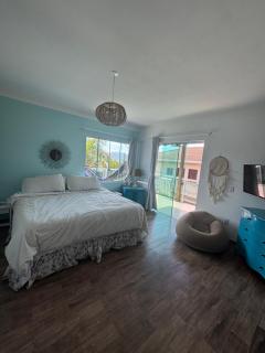 Aconchegante casa, proxima ao MAR - 4