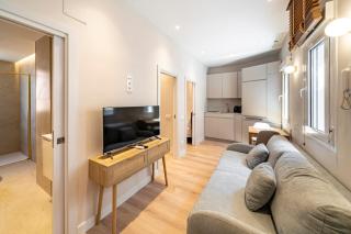 Y29- New Apartment Madrid Rio - 5