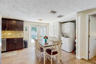 Pinellas Park Cottage - 4