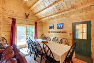 4 Mi to Mount Snow West Dover Cabin with Game Room - 6