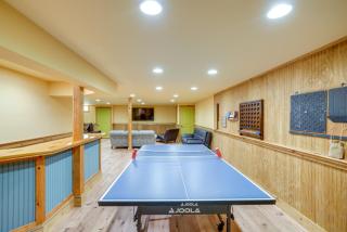 4 Mi to Mount Snow West Dover Cabin with Game Room - 9