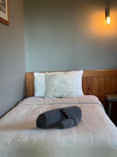 Glacier Cottage - 2