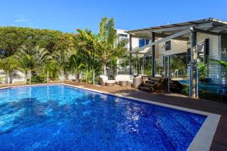 24 Naiad Court - Rainbow Shores. Pool. Wifi. Walk to beach - 5
