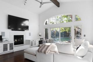 Enjoy Sunny Poolside Living California Style - 2