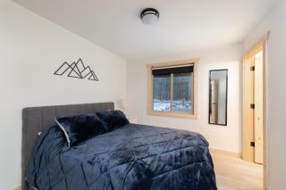 The Alpine Cabin - 2
