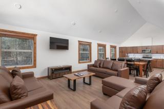 The Evergreen Cabin - 4