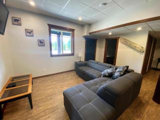 The Westview Cabin - 1