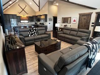 Whispering Pines Cabin - 6