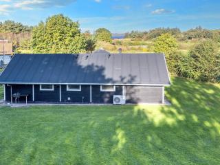 8 person holiday home in Skals - 4