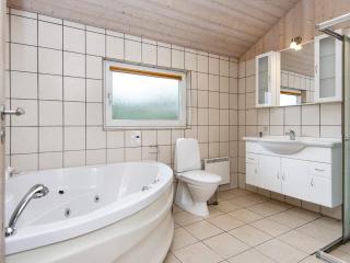 6 person holiday home in Harboøre - 2