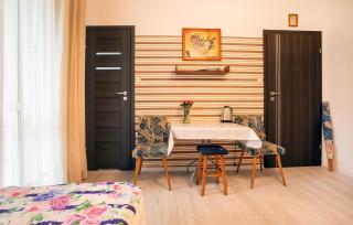 Awesome Apartment In Jastrzebia Gora With Sauna - 4