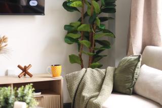 Elegant Scandinavian Escape Birmingham - 5