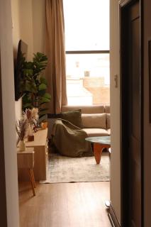 Elegant Scandinavian Escape Birmingham - 7