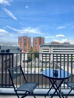 Skopje City Center 1BR Apt - Free Parking & Wi-Fi - 2
