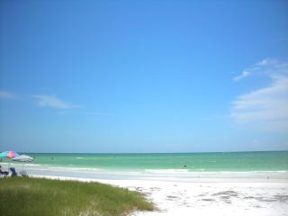 Siesta Key Luxury Retreat - Steps from Crescent Beach - 6